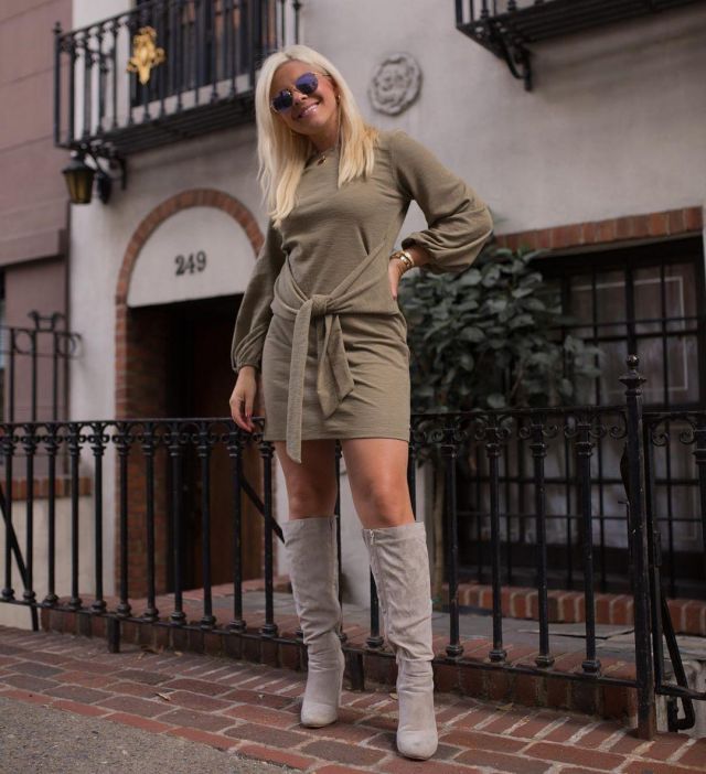 Long Sleeves El­e­gant Knit­ted Body­con of Morgan on the Instagram account @fashionfriesx