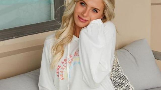 White Hood­ie worn by Haley Ferguson in The Bachelor Season 24
