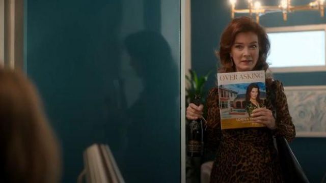 Goutte d'or Boucles d'oreilles portées par Lorna Harding (Valerie Mahaffey) dans Dead Me Saison 2 Episode 2