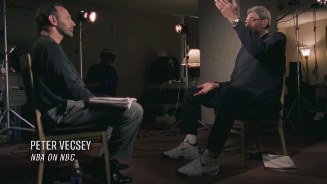 Sneakers Nike worn by Phil Jackson in the series the Last Dance (Episode I)
