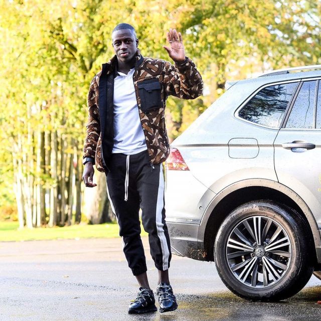 The jacket Burberry worn by Benjamin Mendy on his account Instagram @benmendy23