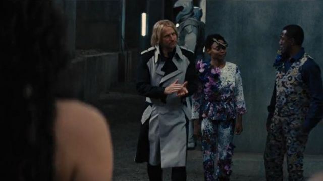 Two Tone Trench Coat worn by Haymitch Abernathy (Woody Harrelson) in The Hunger Games: Catching Fire