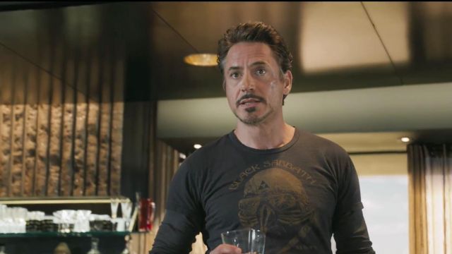 The t-shirt Black Sabbath Tony Stark / Iron Man (Robert Downey Jr.) in Avengers : Age of Ultron