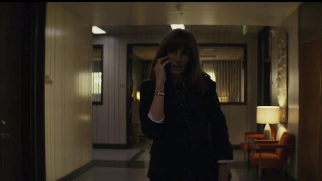 Reloj rectangular de Heidi Bergman (Julia Roberts) en Homecoming (S01E01)