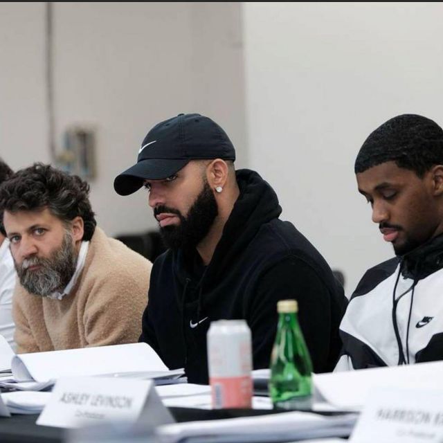 Le sweatshirt à capuche Nike noir de Drake sur son compte Instagram @champagnepapi