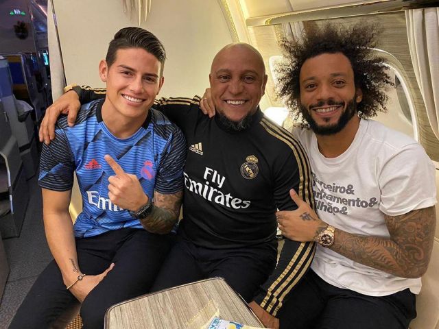 The black pants Aporté by James Rodríguez on his account Instagram @jamesrodriguez10