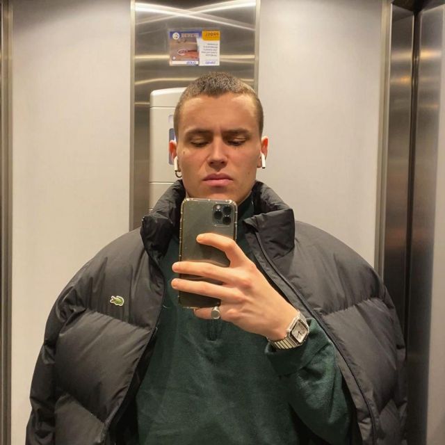 The Down Jacket Black Lacoste Worn By Aron Piper On His Account Instagram Aron Piper Spotern