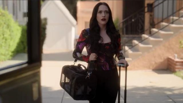Dolce & Gabbana Voile Floral Print Long-Sleeved Silk Blend Top worn by Jules Wiley (Kat Dennings) in Dollface (S01E10)