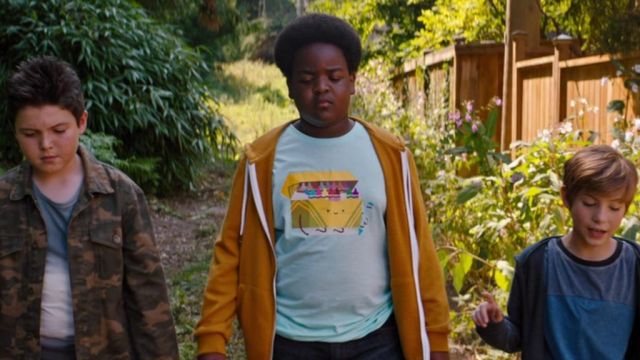 Smilling Box Shirt worn by Lucas (Keith L. Williams) in Good Boys | Spotern