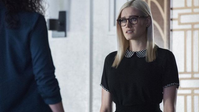 Gingham blouse worn by Alice Quinn (Olivia Dudley) in The Magicians (S04E09)