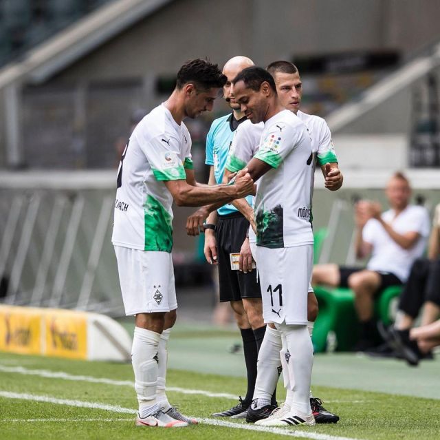 Puma Borussia Munchengladbach Camiseta de casa 19/20 usada por Raffael en la cuenta de Instagram de @borussia