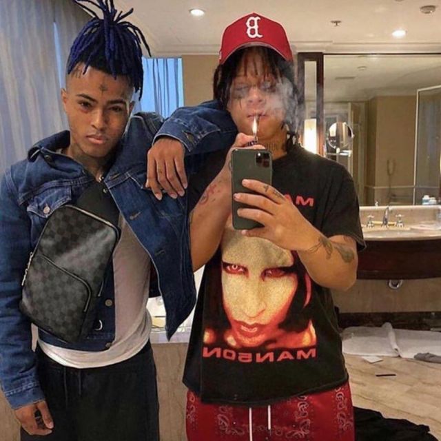 La casquette rouge des Boston Red Sox portée par Trippie Redd  sur son compte Instagram @trippieredd 