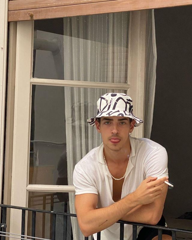 Le bob Dior de Manu Rios Fernandez sur son compte Instagram @manurios