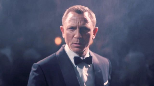 Tom Ford Black Tuxedo by James Bond (Daniel Craig) in No Time to Die |