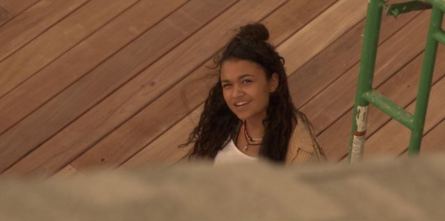 White Crystal Necklace worn by Kiara (Madison Bailey) in Outer Banks (S01E01)