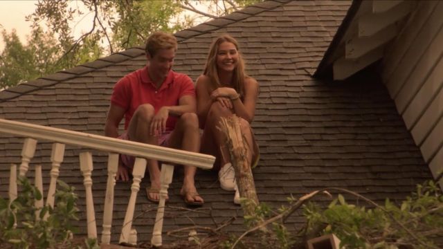 White and rainbow sneakers worn by Sarah Cameron (Madelyn Cline) in Outer Banks (S01E02)