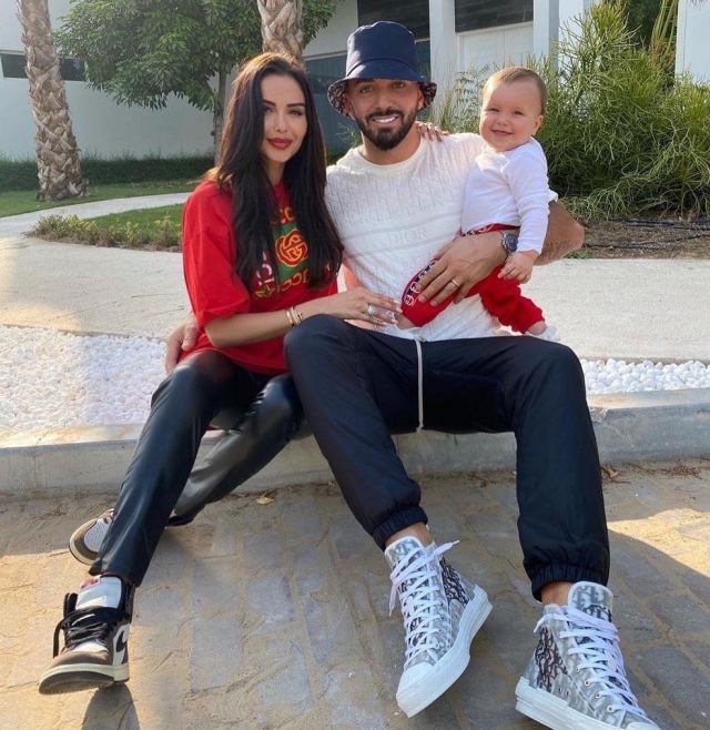 BOB TEDDY-D REVERSIBLE EN TABLERO PEQUEÑO usado por Thomas Vergara en la cuenta de Instagram de @nabilla