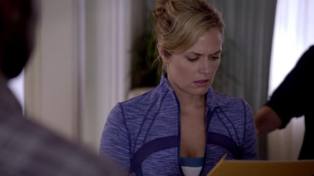 Lululemon Blue Heathered Jacket of Juliet O'Hara (Maggie Lawson) in Psych (S06E16)