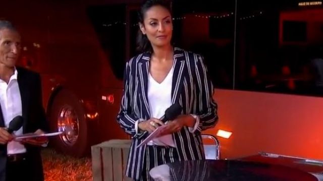 The striped blazer jacket of Leïla Kaddour-Boudadi in The festival of festivals the 27.08.2020