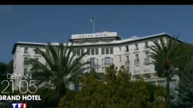 Under Grand Hotel