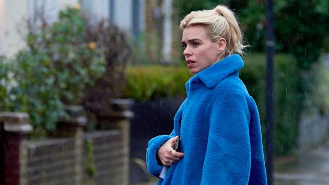 Blue Shearling Coat of Suzie Pickles (Billie Piper) in I Hate Suzie (S01E08)