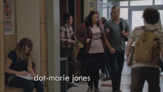 Sac portée par lauren (Ashley Fink) dans Glee (S03E01)