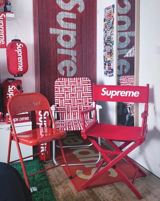 supreme hanging lantern red