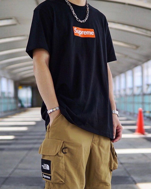 Supreme The North Face Belted Cargo Pant Gold sur le compte Instagram ...