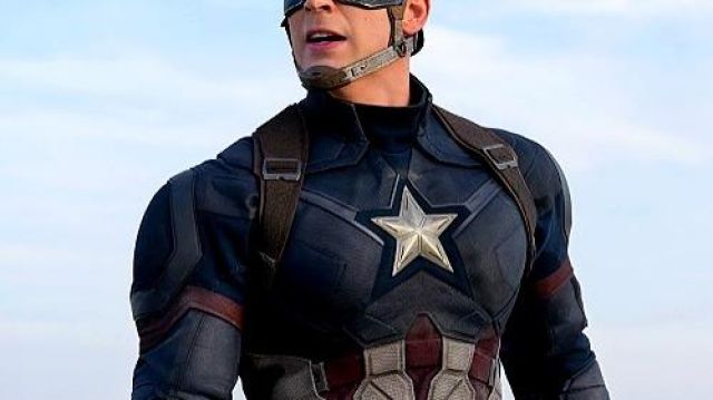 Captain America Costume Cosplay worn by Steve Rogers  (Chris Evans) in Avengers: Age of Ultron outfits