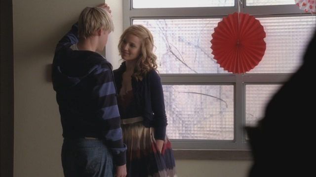 Robe portée par Quinn Fabray (Dianna Agron) dans Glee (S02E12)