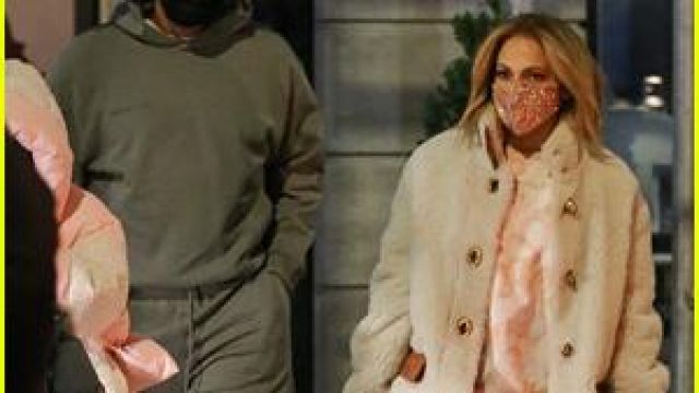Warm and Cozy Fur coat (Jennifer Lopez) in Selena: The Series