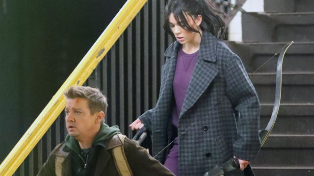 Purple Sweatpants worn by Kate Bishop (Hailee Steinfeld) on the set of Hawkeye TV series (Season 1)