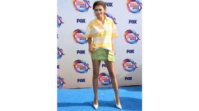 Shorts worn by Zendaya in the Teen Choice Awards show