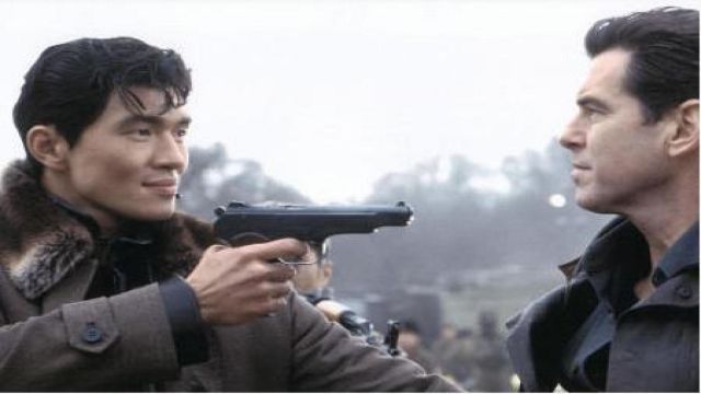 North Korean automatic pistol of Zao (Rick Yune) in Die another day