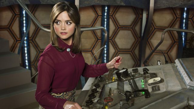 Tile Patterned Skirt of Clara (Jenna Coleman) in Doctor Who (S06E08)