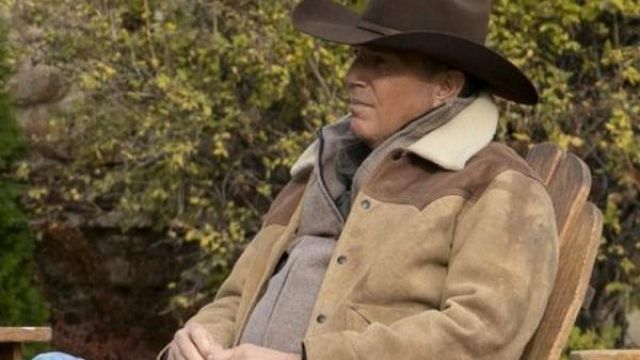 yellowstone john dutton plaid jacket