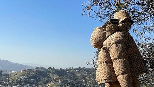 Gucci GG Bucket Hat porté par Billie Eilish en mars 2021 sur son compte Instagram