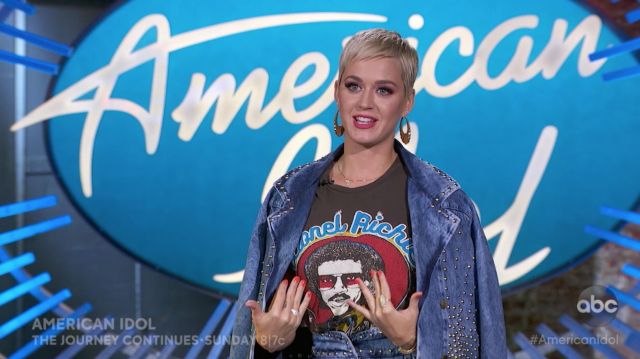Tee shirt worn by Katy Perry in American Idol