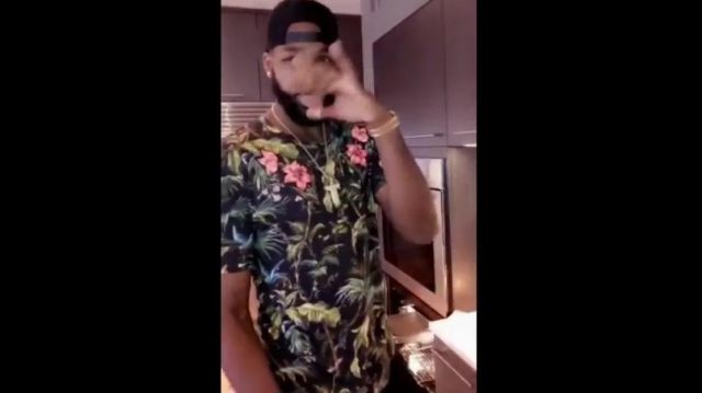 T-shirt worn by Tristan Thompson in the video Khloe Kardashian Snaps March 2017