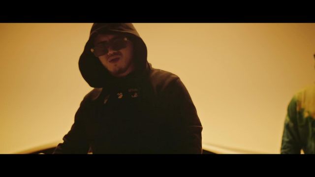 Black sweater Off-White worn by Hamza in DJ Quick ft Ninho &amp; Hamza - She told me (Official Music Video)