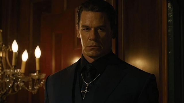 Blazer bleu porté par Jakob (John Cena) comme on le voit dans le film F9 (Fast and Furious 9)