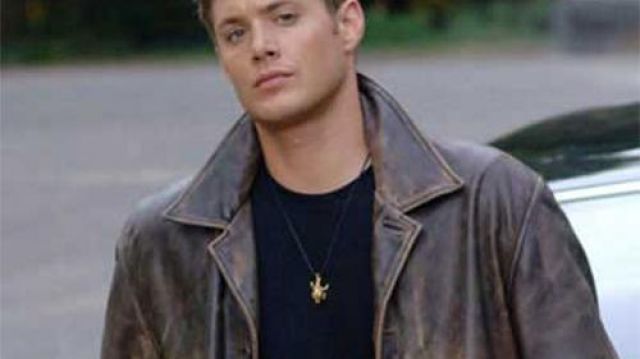 Leather Coat of Dean Winchester (Jensen Ackles) in Supernatural (S09E05)