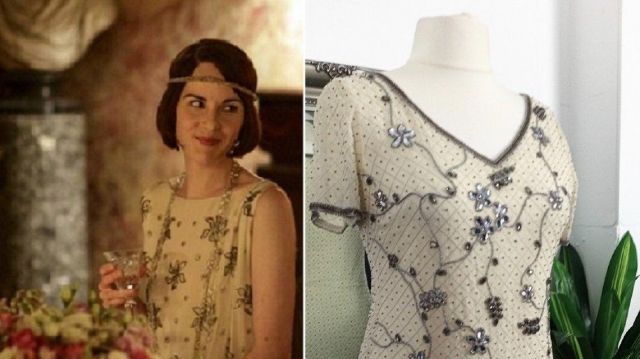 Robe à clapet portée par Lady Mary Crawley (Michelle Dockery) dans la série télévisée Downton Abbey