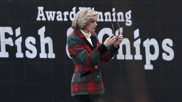 Woolen Felt Coat worn by Princess Diana (Kristen Stewart) in Spencer movie