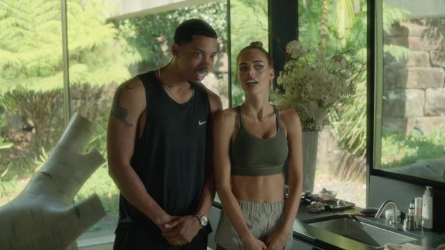 Camiseta sin mangas Nike Tank top en negro usada por Ben Chandler (Melvin Gregg) como se ve en Nine Perfect Strangers (Temporada 1 Episodio 6)