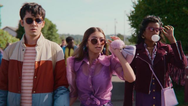 Ray-Ban RB4304 Youngster Round Sunglasses worn by Ruby Matthews (Mimi Keene) as seen in Sex Education (Season 3 Episode 2)