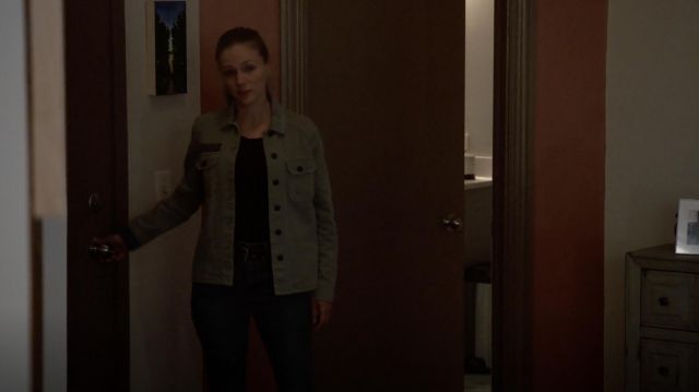 Pull&Bear Cropped Utility Jacket worn by Hailey Upton (Tracy Spiridakos) as seen in Chicago P.D. TV show (S09E01)