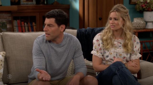 Saints & Hearts Blue Ombre Seamed Flare Jeans worn by Gemma (Beth Behrs) as seen in The Neighborhood Outfits (S04E02)