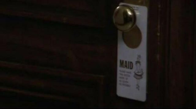 'Maid/Do Not Distub' door sign used by Dr. Peter Venkman (Bill Murray) as seen in Ghostbusters