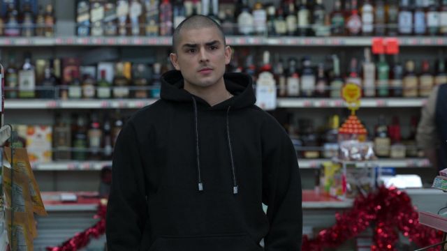 Pro Club Pullover Hoodie in black worn by Cesar Diaz (Diego Tinoco) as seen in On My Block TV series outfits (S04E03)